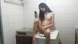 I'm sending a undressed photo for my boyfriend