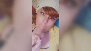 Enby sucking sextoy and deepthroating
