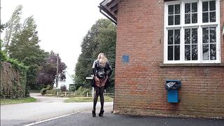 Tgirl Roadside Jerking Off