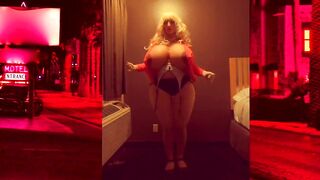 Juggsy Doll In Bikini Trailer