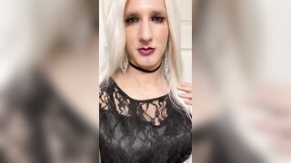 Messed Up Lipstick After Giving A Kiss Sexy Dude