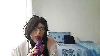 mother I'd like to fuck t-girl simulates a Oral Sex by playing with a sex tool