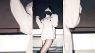 TS Girlfreind Play Her Girldick And Pissing On the Rooftop