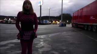 RUBBERDOLL MONIQUE - As a bimbo doll at a parking lot