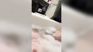 Carnal Bubble Bathroom Time