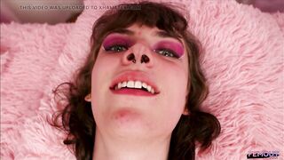 FEMOUT.XXX: Zoie White Rolls Into Your Heart