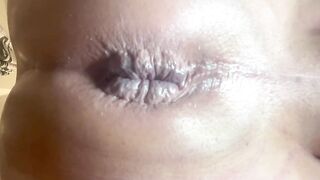 Close up of booty blown out from large massive knob