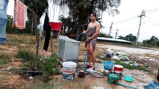 FN032 I am taking a shower