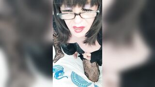 Sexually Excited trans hotty cumming