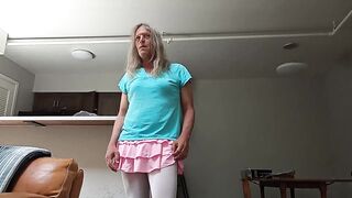 Shemale Flashing Neighbour