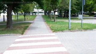 summer walk in hawt wedges