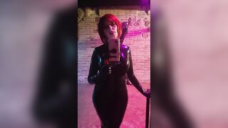 Dominatrix-Bitch Sura en Mazmorra!!