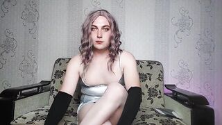 SHOCKING NEWS: AN ALIEN THE HOTTEST BLOND FEMBOY DISCOVERED IN HER ROOM AND THAT BABE COME FROM HER EROTIC PLANET THAT BABE TOLD TO AUTHORITY