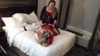 Headmistress Cassidy Screws Hawt Blond Crossdresser