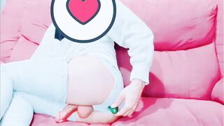 فمبوی ایرانی با یه خیار .cute femboy bang himself anal