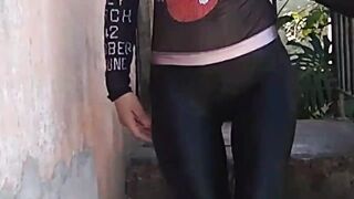 foxy caroline gal amateur dancing