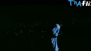 Vinessa Shaw Underclothing Scene in The Hills Have Eyes