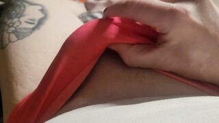 Such a good little bulge for rubbing