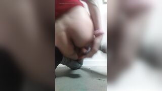 Sissy bangs her butt with sextoy part two