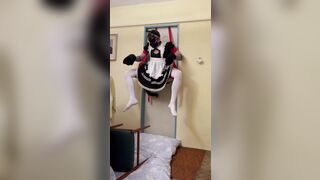 Cat hunk hang on the door once more