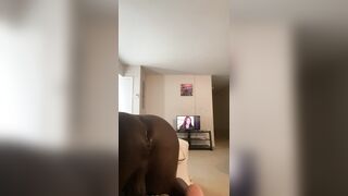 I let the maintenance guy nut in my cunt