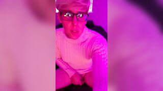 Sweater Suit Summer- Syn Thetic Heats It Up