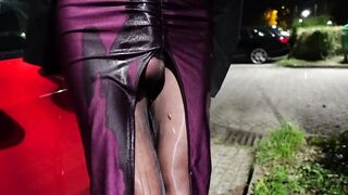 I void urine in my petticoat and sprt off and rub it on my seamless hose