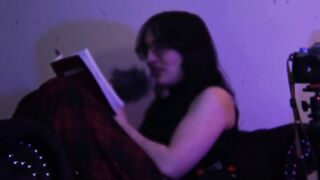 Emo Enby Reads HAWT HAWT THEORY (1 HOUR, SFW, Derrida)