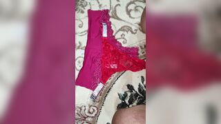 Mamma pants drawler discovered