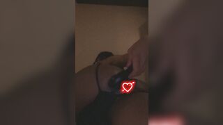 JJ the fem plays with gap