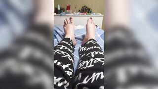 Marvelous legs and toes