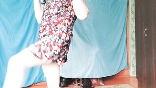 TWERKING LARGE BUTT CUTE REDHEAD FIT MODEL HOMEMADE CROSSDRESSER KITTY MOVIE SCENES TRYING TO BECOME A QUALIT