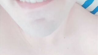 FREE SPUNK FLOW Large White Booty Sexy Blond Ladyboy Hot Crossdresser Cute Tranny Sissy Kitty