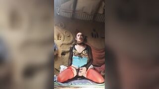 Kiki tranny cums humping 10 inch vibrator