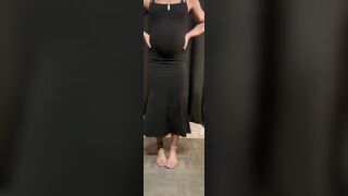 Bodycon Costume and Exposed feet Fem