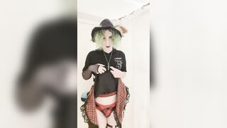 (Trans) Punk Hotty Desperately Piddles Herself ('coz Nobody Else Will!)