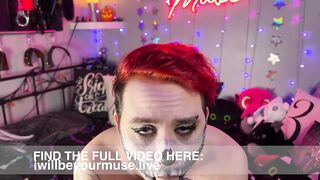 Hot Skeleton Sucks shlong