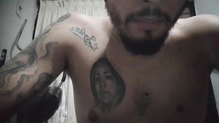 Mi primera vez con una hermosa transexual (relato erótico)