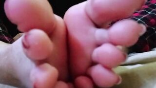 I Love My Lengthy Toes