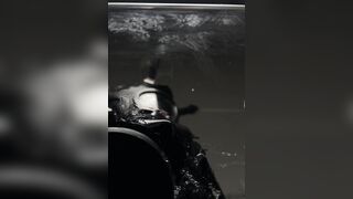 Gas Mask Unfathomable Mouth with Knob Gap