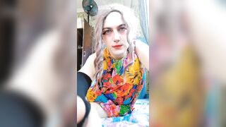 Modeling Magic: Crossdresser Kitty's Breathtaking Dance Performances