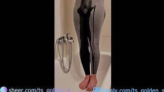 Void urine in my leggins and cum in your face!