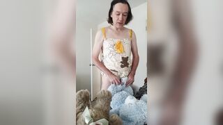 I'm with teddy bears