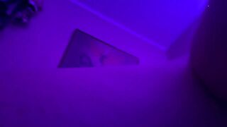 Large booty T-Cutie bangs herself with Sex tool