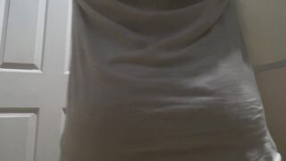 Azzri’s Butt Adventure starts