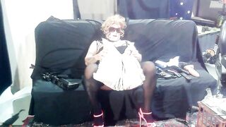 Love Widening My Sexcy Legs, Such a Doxy!!!!