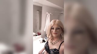 Crossdresser Fernanda Gómez in petite underware