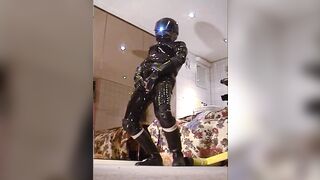 Roxina2002DollHeadPlay210202.WMV