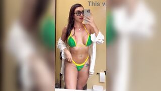 Food delivery dude received a different tip in RJPreview of a agreeable clip, see and comment here if it's worth it...