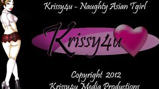 Krissy4u rides a vibrator at a trucker stop on front of people